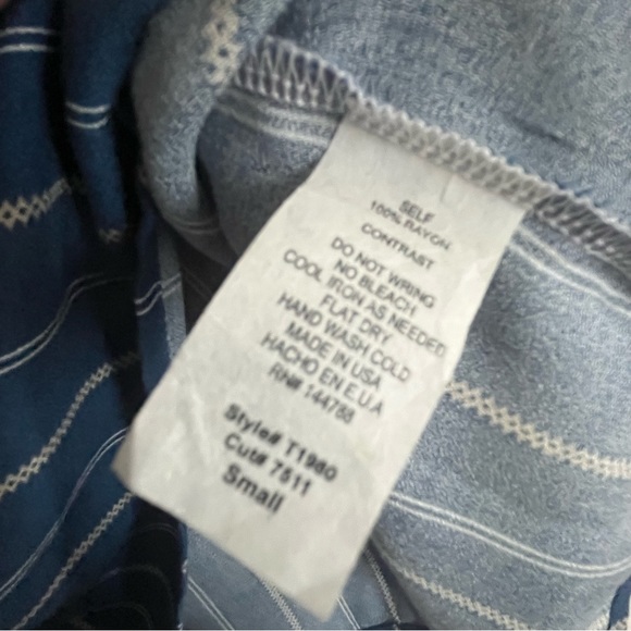 ηεω twenty second Pin-Stripe Open-Back Flutter-Sleeve Lightweight Scoop-Neck Top - Picture 7 of 11